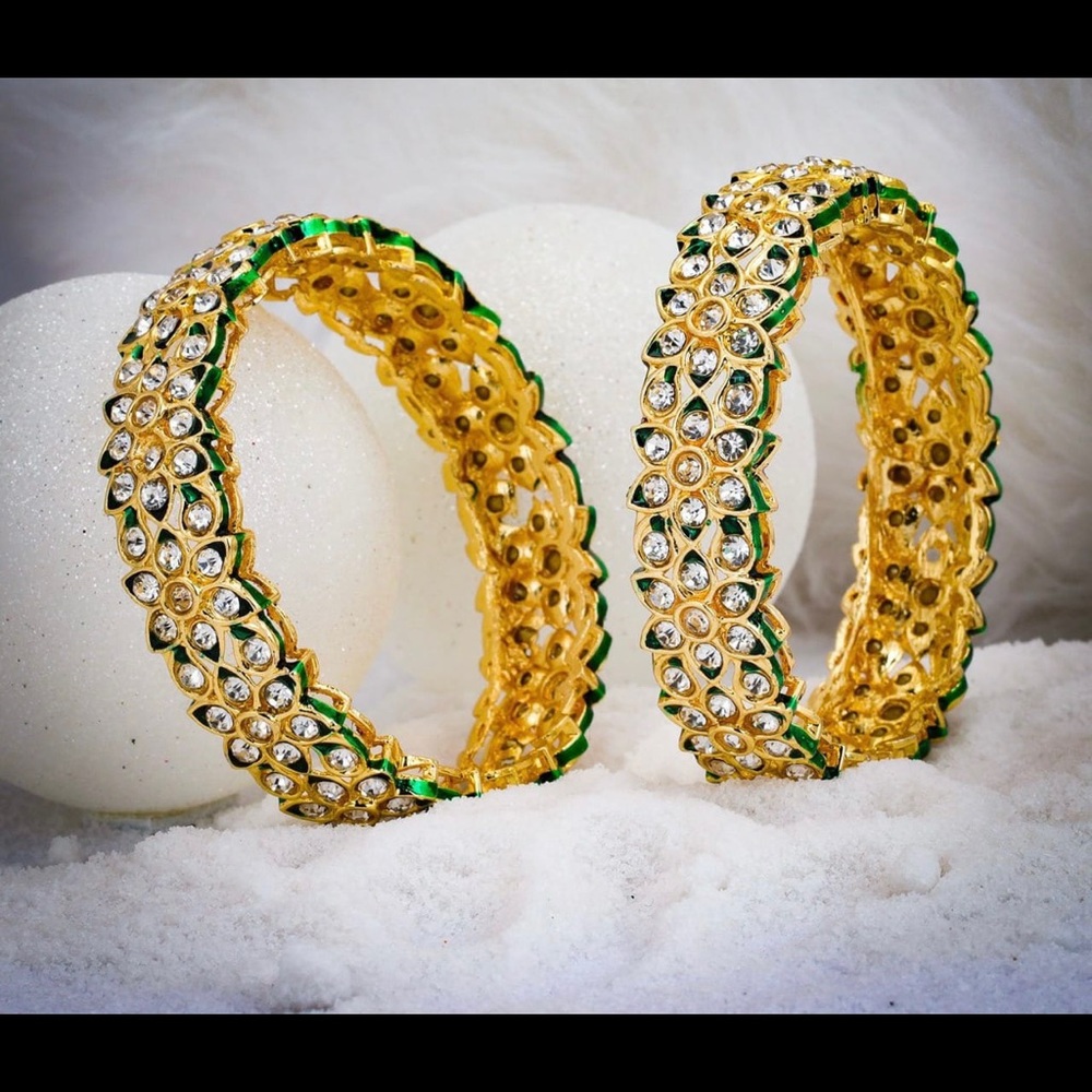 Bangle - Picture 5 of 10